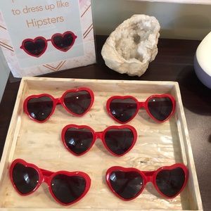 5 Pairs of Heart Sunglasses
